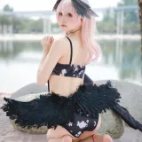 九柒喵《碧蓝航线 小春泳装》写真图集 27P｜在线预览与图包下载