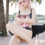 九柒喵《碧蓝航线 小春泳装》写真图集 27P｜在线预览与图包下载