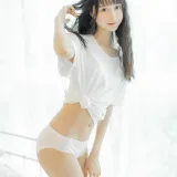木棉棉《3套内衣电子图》写真图集 30P｜在线预览与图包下载