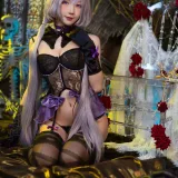 阿包也是兔娘《午夜瞌睡魔女》写真图集 40P｜在线预览与图包下载