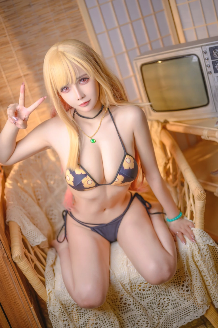 抱走莫子《喜多川泳装》写真图集 44P+8V｜在线预览与图包下载