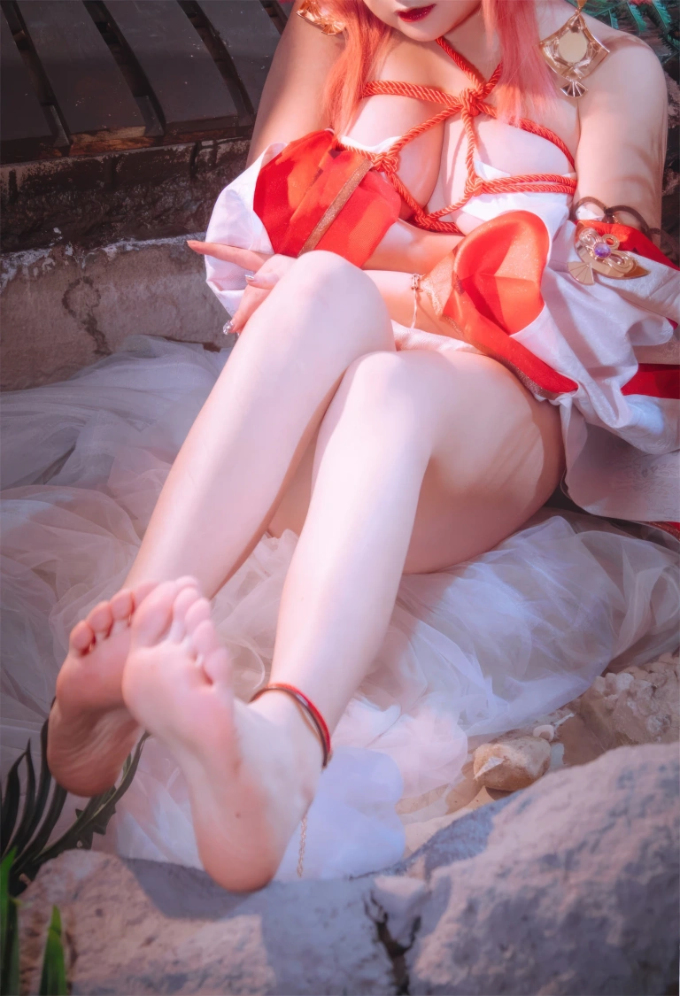 恩田直幸《八重神子》写真图集 99P｜在线预览与图包下载