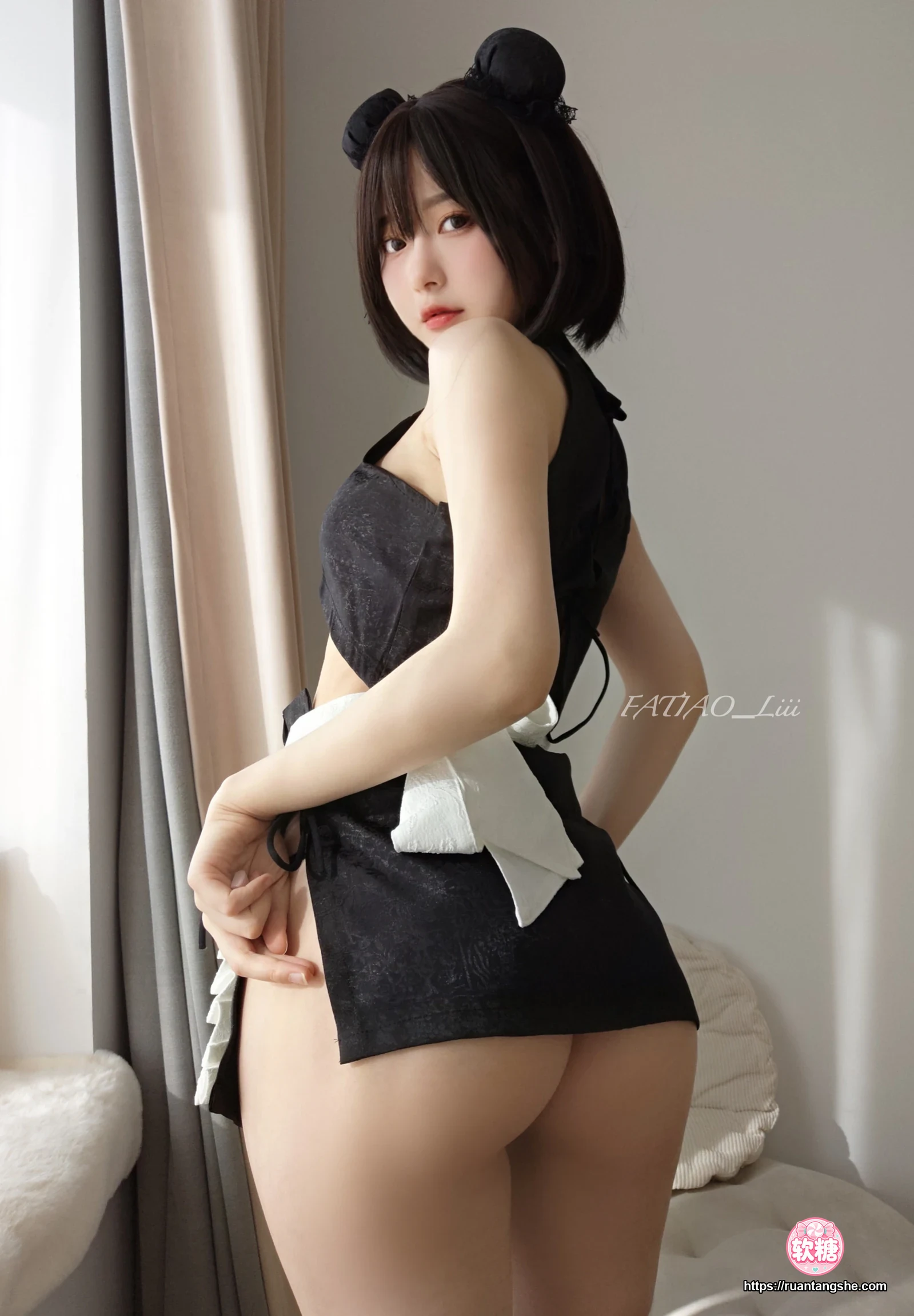 迷之呆梨 迷之呆梨 NO.042 - Fantia 2024年01月会员合集(5期)