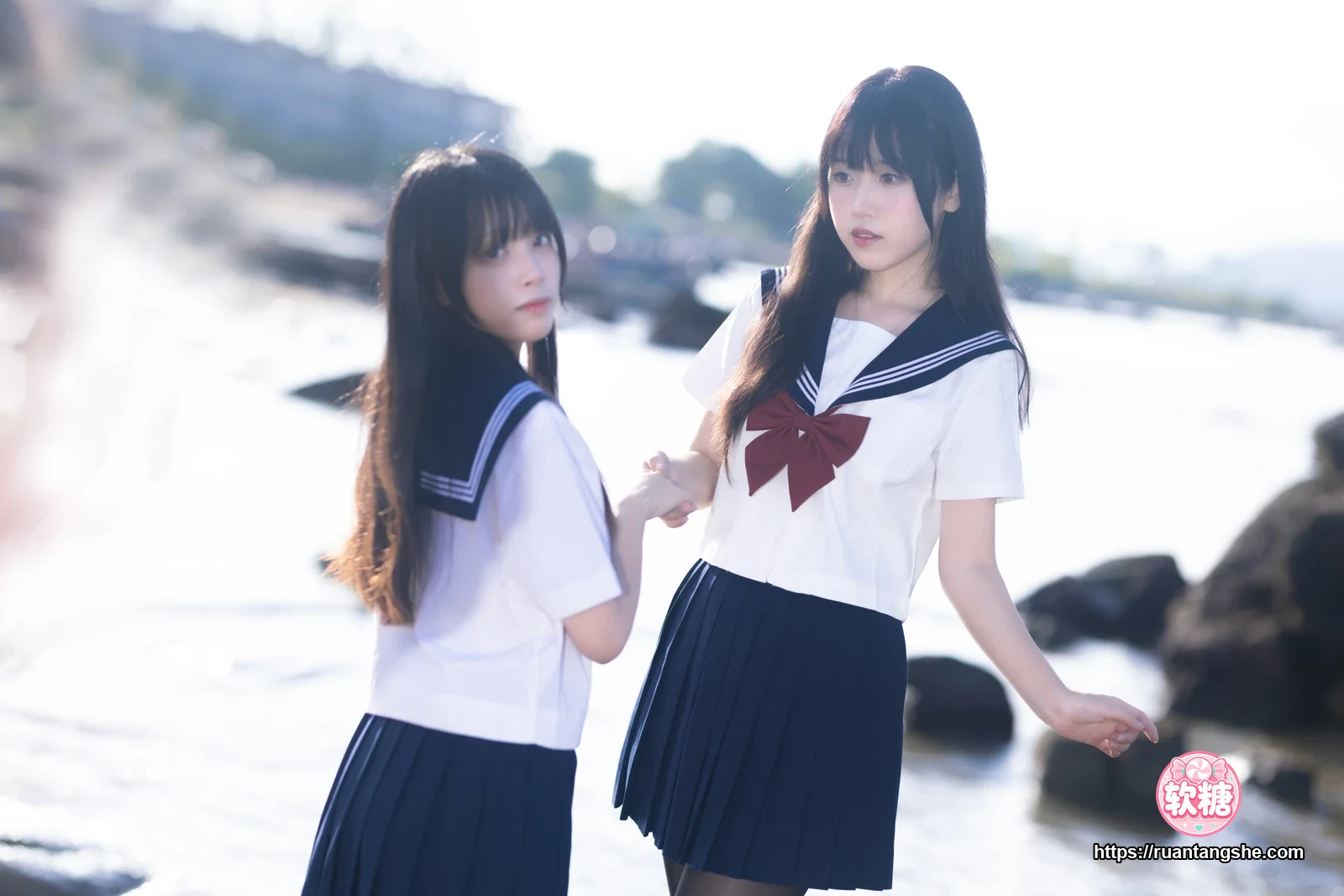 不呆猫 不呆猫 NO.043 - 水手服百合黑丝(&三無人型)
