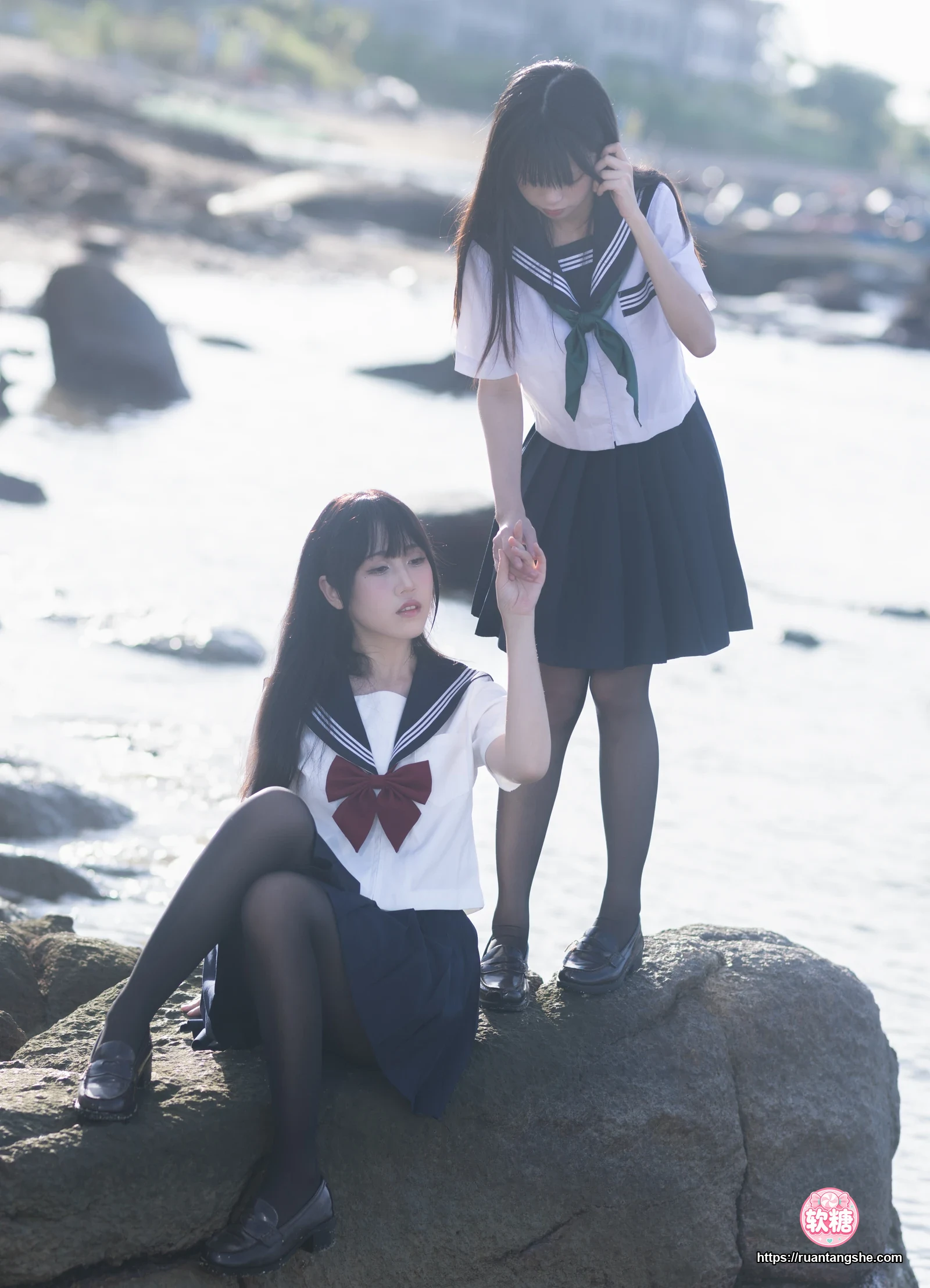 不呆猫 不呆猫 NO.043 - 水手服百合黑丝(&三無人型)