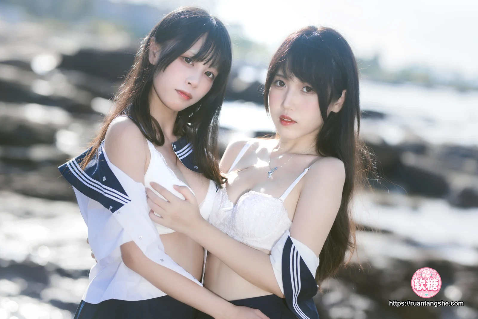 不呆猫 不呆猫 NO.043 - 水手服百合黑丝(&三無人型)