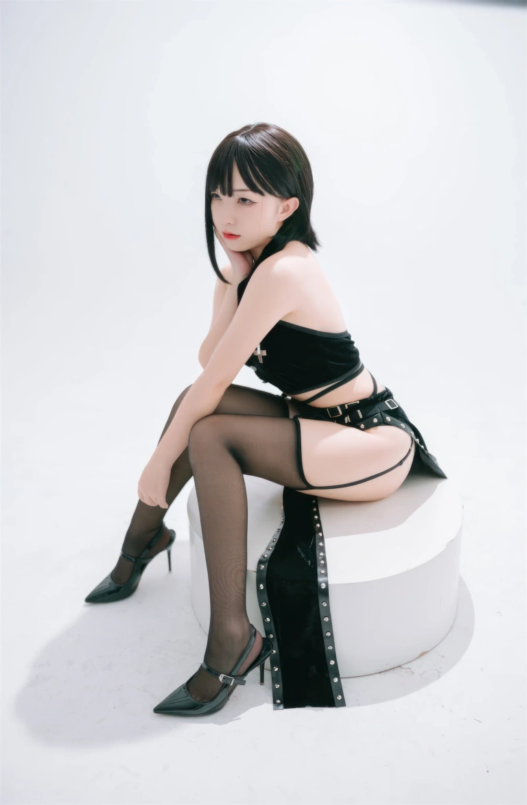 花铃《吊带袜修女》写真图集 71P｜在线预览与图包下载