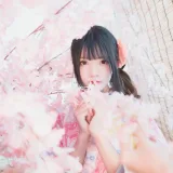 桜桃喵《JK百合3（桜桃喵&鳗鱼霏子）》写真图集 41P｜在线预览与图包下载