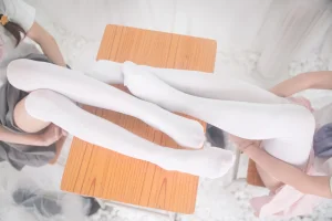 桜桃喵《JK百合3（桜桃喵&鳗鱼霏子）》写真图集 41P｜在线预览与图包下载