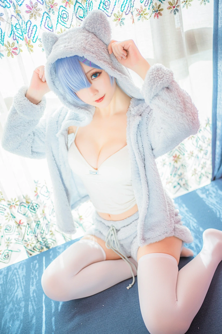 星之迟迟《蕾姆猫娘睡衣》写真图集 14P｜在线预览与图包下载
