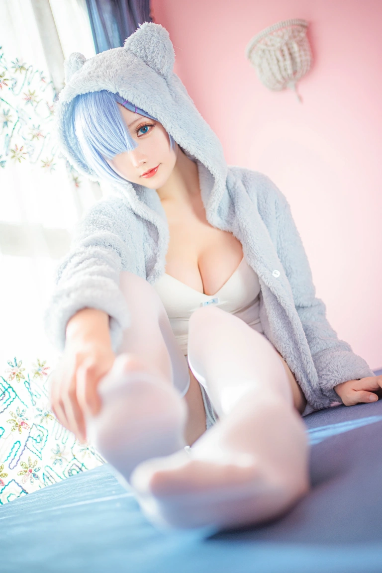 星之迟迟《蕾姆猫娘睡衣》写真图集 14P｜在线预览与图包下载