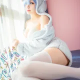 星之迟迟《蕾姆猫娘睡衣》写真图集 14P｜在线预览与图包下载