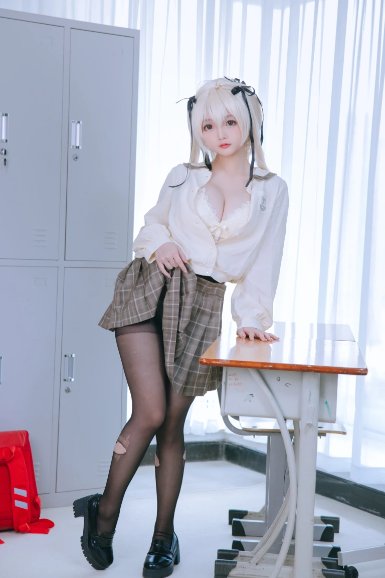 日奈娇(椎名莜)《穹妹》写真图集 175P｜在线预览与图包下载