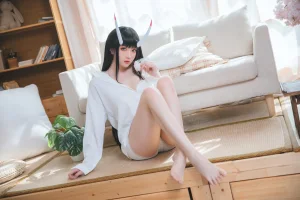 瓜希酱《能代衬衣》写真图集 23P｜在线预览与图包下载