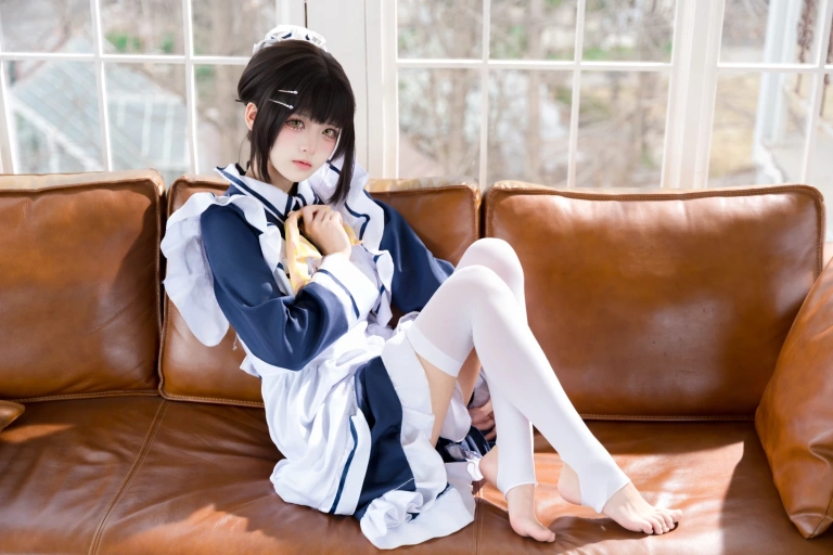 九柒喵《星光咖啡馆与死神之蝶 枣子姐女仆》写真图集 23P｜在线预览与图包下载