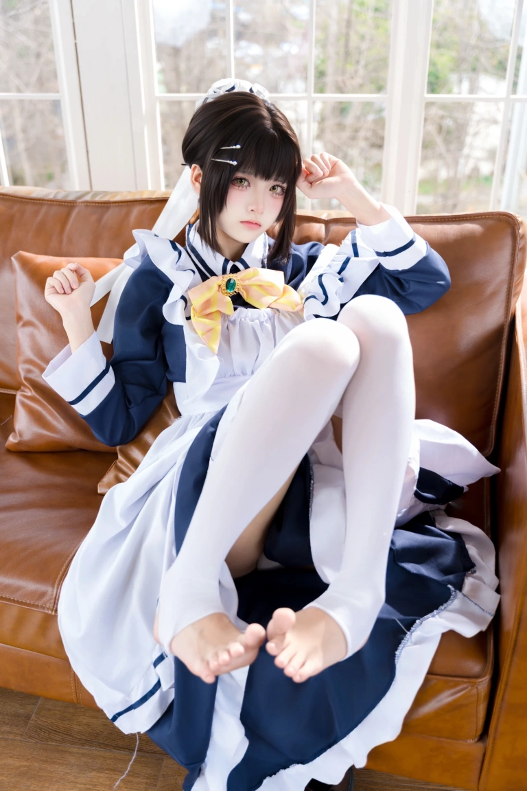 九柒喵《星光咖啡馆与死神之蝶 枣子姐女仆》写真图集 23P｜在线预览与图包下载
