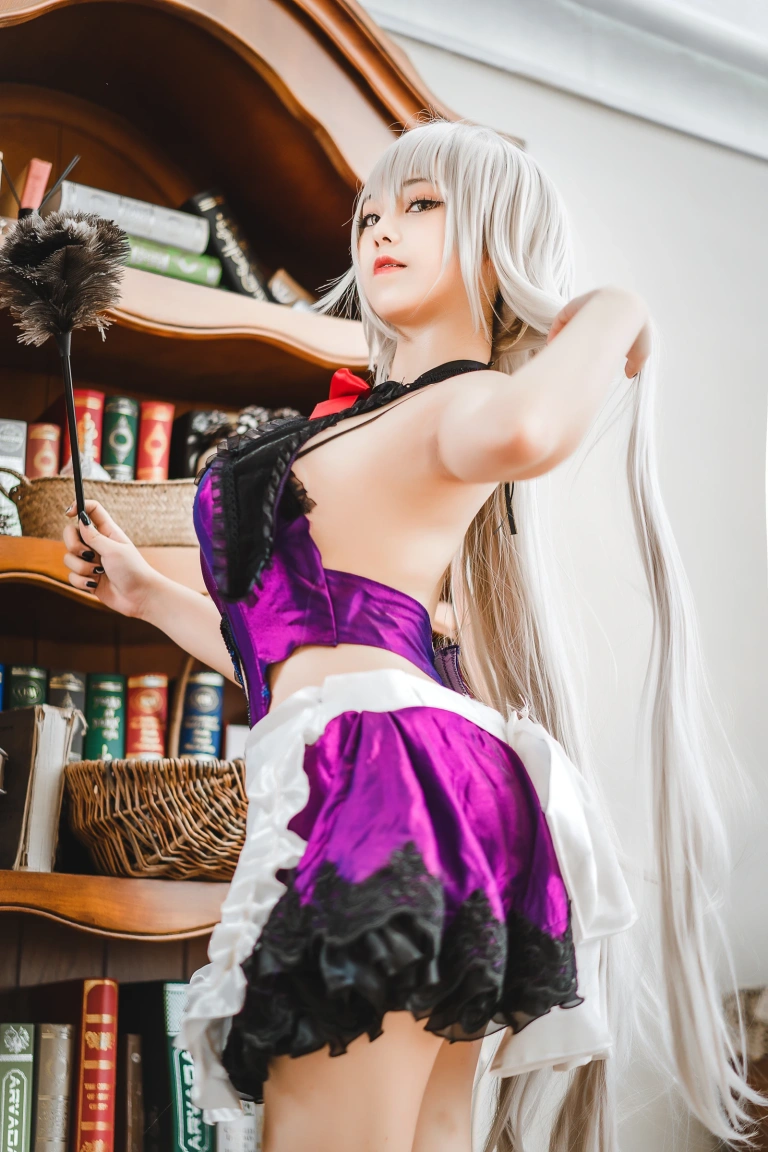 蜜汁猫裘《贞德女仆》写真图集 40P｜在线预览与图包下载