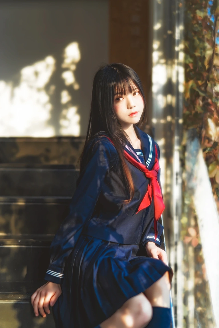 桜桃喵《小少女 黑色水手服》写真图集 50P｜在线预览与图包下载