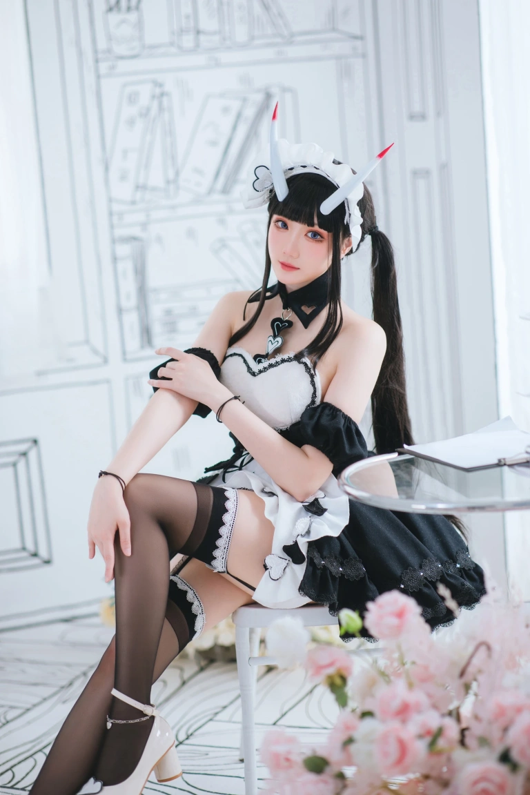 瓜希酱《能代女仆》写真图集 22P｜在线预览与图包下载