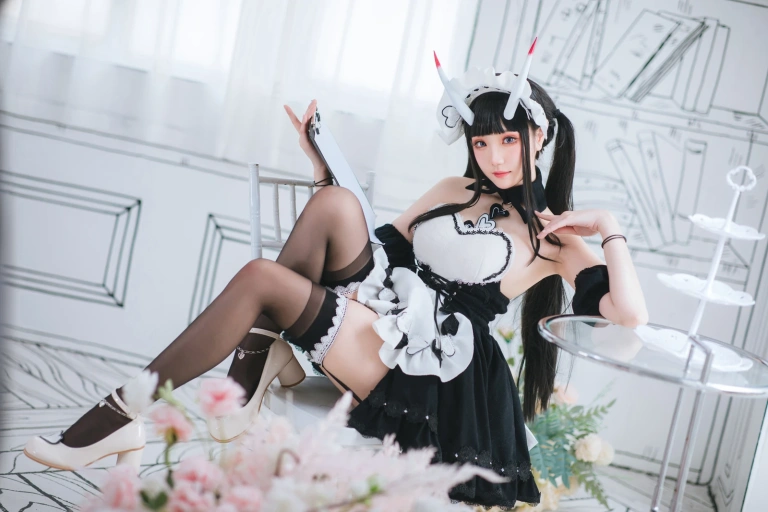 瓜希酱《能代女仆》写真图集 22P｜在线预览与图包下载