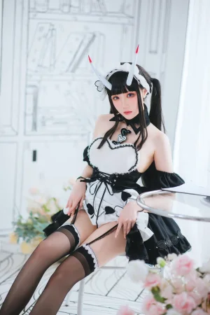 瓜希酱《能代女仆》写真图集 22P｜在线预览与图包下载