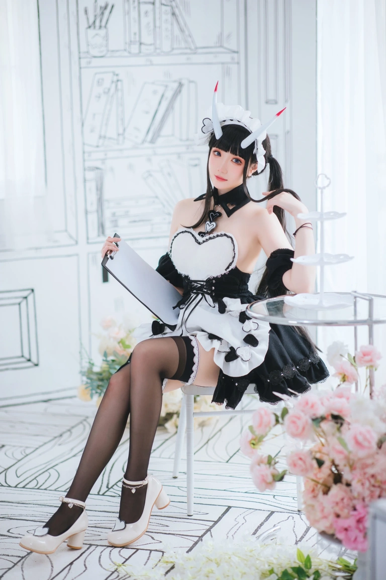 瓜希酱《能代女仆》写真图集 22P｜在线预览与图包下载