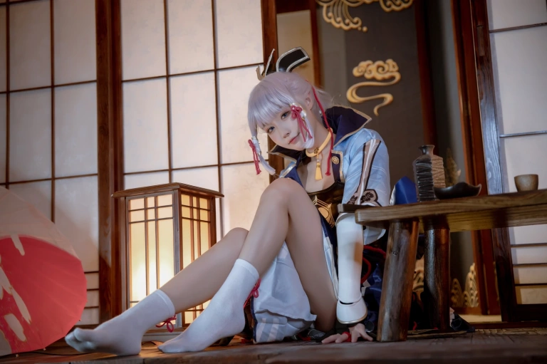 阿包也是兔娘《神里凌华》写真图集 25P｜在线预览与图包下载