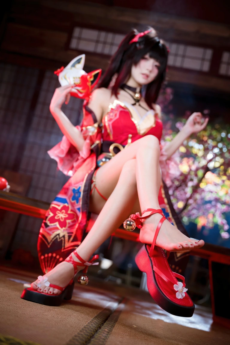 九柒喵《花火》写真图集 65P｜在线预览与图包下载