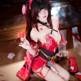 九柒喵《花火》写真图集 65P｜在线预览与图包下载