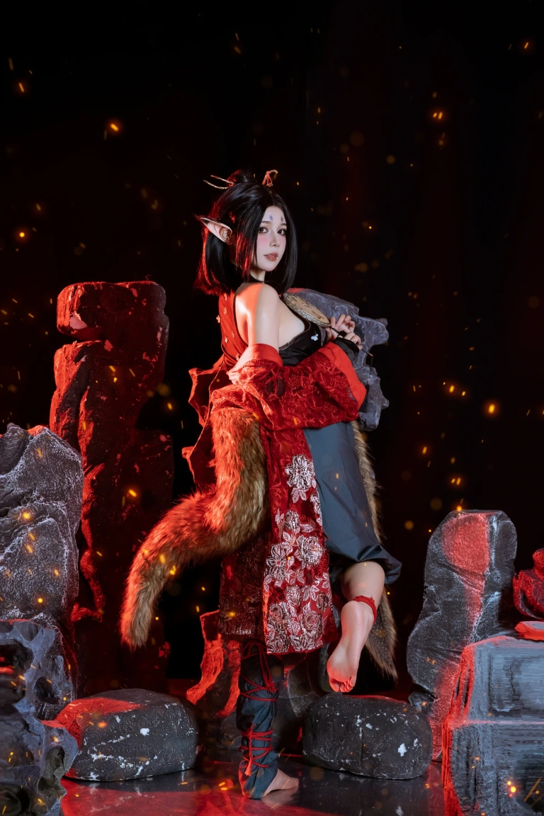 七月喵子《萍萍》写真图集 80P｜在线预览与图包下载