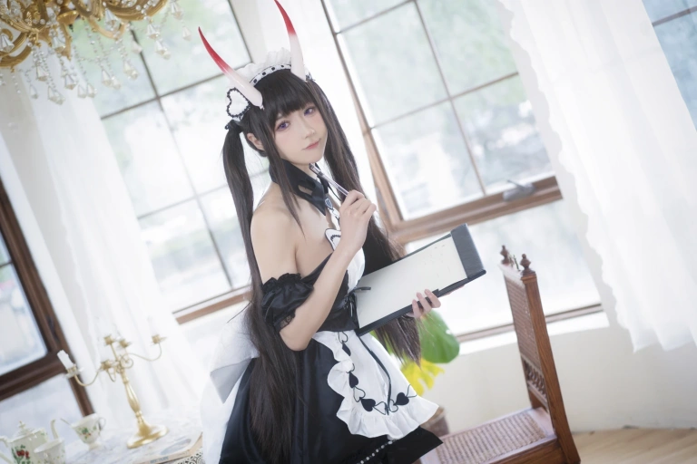 阿包也是兔娘《2022.01月舰长图包 能代女仆》写真图集 23P｜在线预览与图包下载