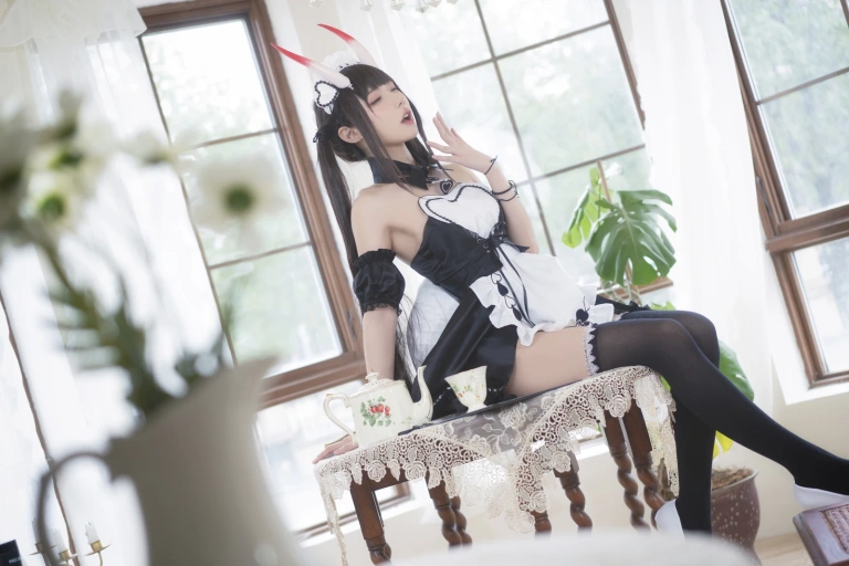 阿包也是兔娘《2022.01月舰长图包 能代女仆》写真图集 23P｜在线预览与图包下载