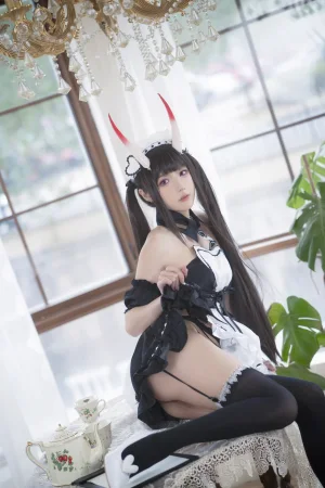 阿包也是兔娘《2022.01月舰长图包 能代女仆》写真图集 23P｜在线预览与图包下载