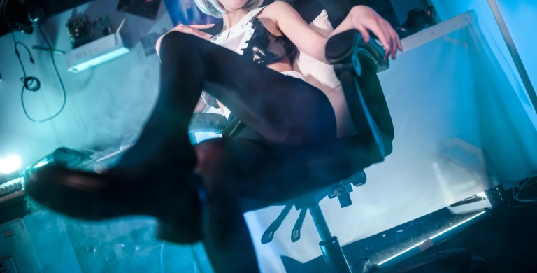 阿包也是兔娘《2022.03月舰长图包 阿包护士》写真图集 48P｜在线预览与图包下载