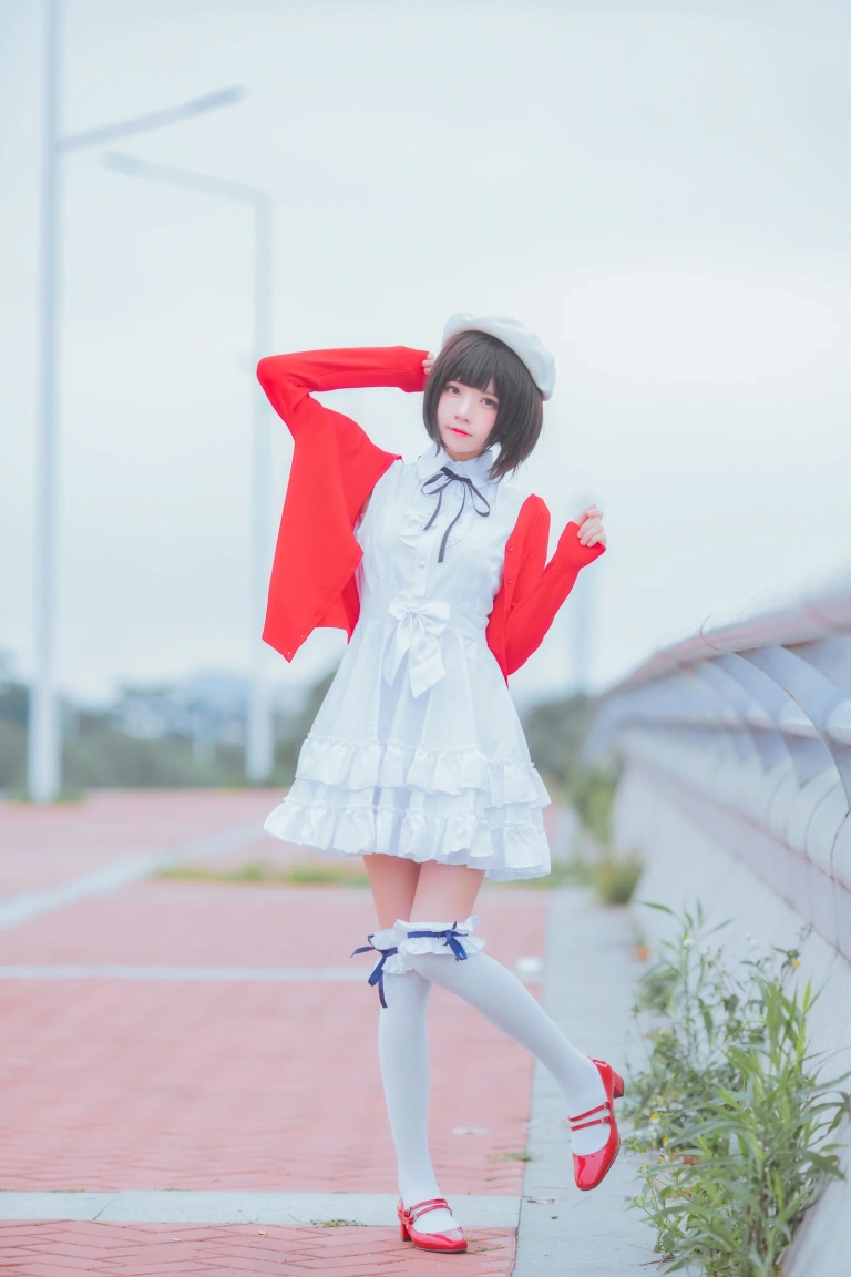 桜桃喵《加藤惠 常服》写真图集 33P｜在线预览与图包下载