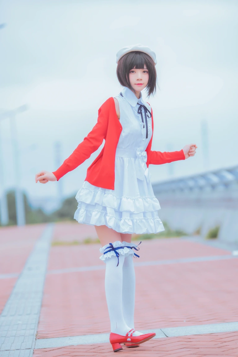桜桃喵《加藤惠 常服》写真图集 33P｜在线预览与图包下载