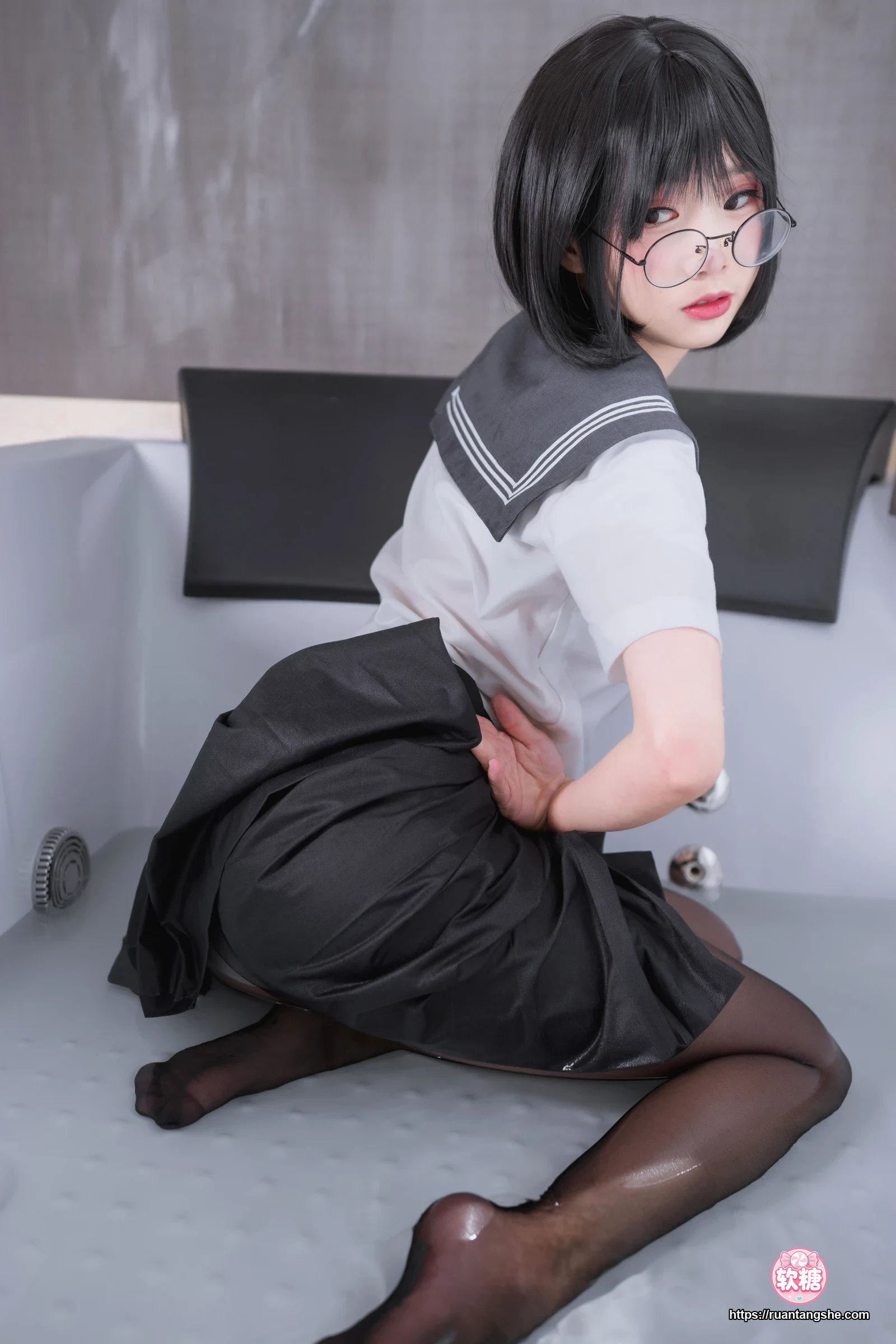 面饼仙儿 面饼仙儿 NO.050 - 脑内少女 黑丝JK