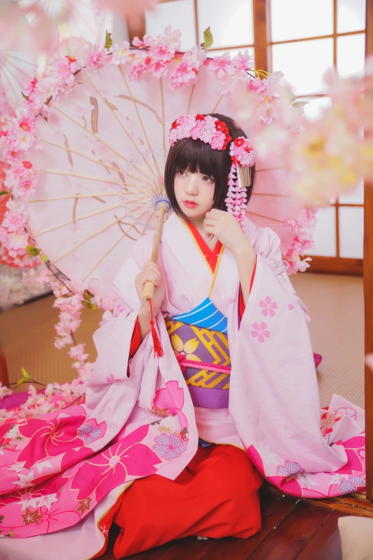 桜桃喵《加藤惠 和服》写真图集 23P｜在线预览与图包下载