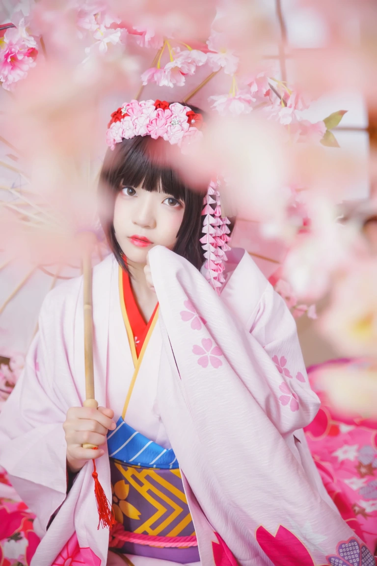 桜桃喵《加藤惠 和服》写真图集 23P｜在线预览与图包下载
