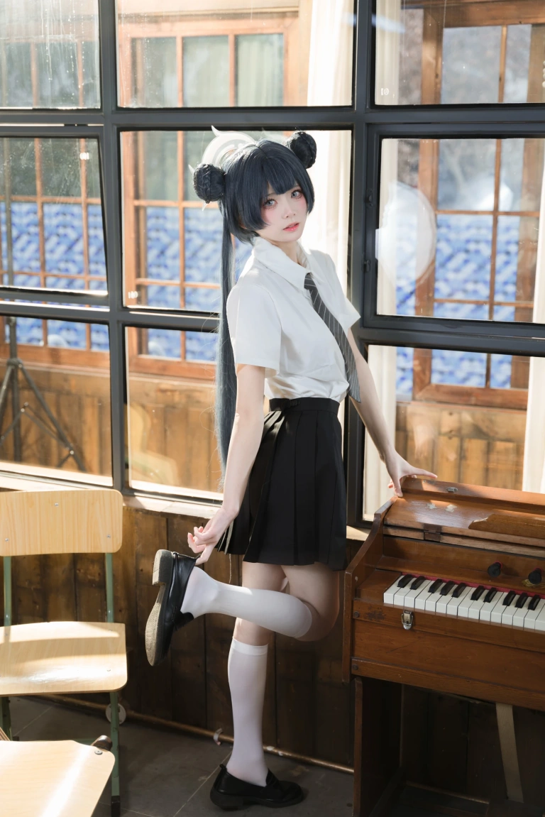 九柒喵《妃咲JK》写真图集 61P｜在线预览与图包下载