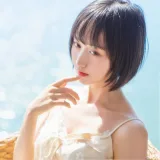 木棉棉《暖冬的海 米色裙子》写真图集 22P｜在线预览与图包下载