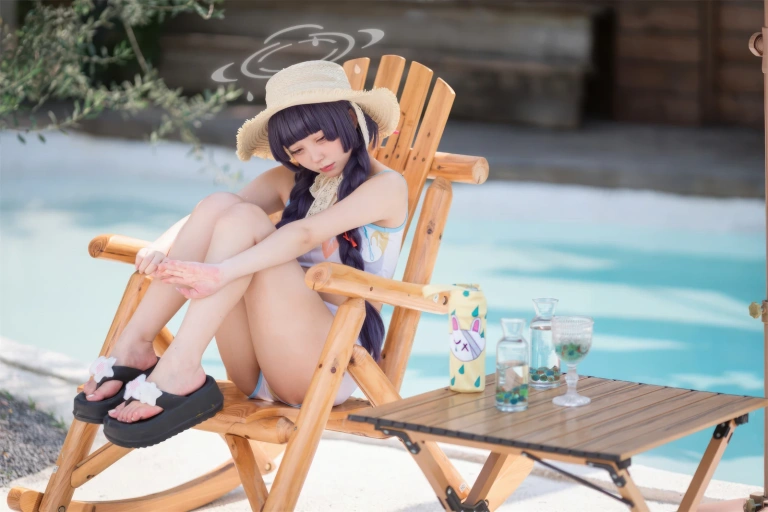 花铃《碧蓝档案 美游泳装》写真图集 41P｜在线预览与图包下载
