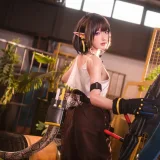阿包也是兔娘《2022.06月舰长图包 明日方舟 森蚺》写真图集 33P｜在线预览与图包下载