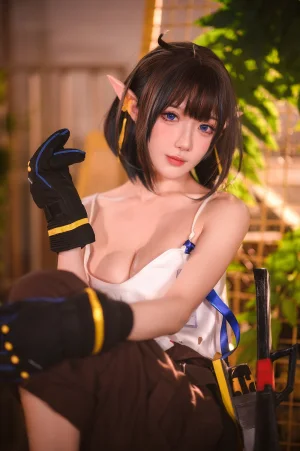 阿包也是兔娘《2022.06月舰长图包 明日方舟 森蚺》写真图集 33P｜在线预览与图包下载