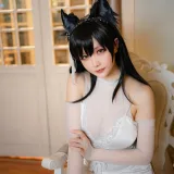 星之迟迟《爱宕婚纱》写真图集 25P｜在线预览与图包下载