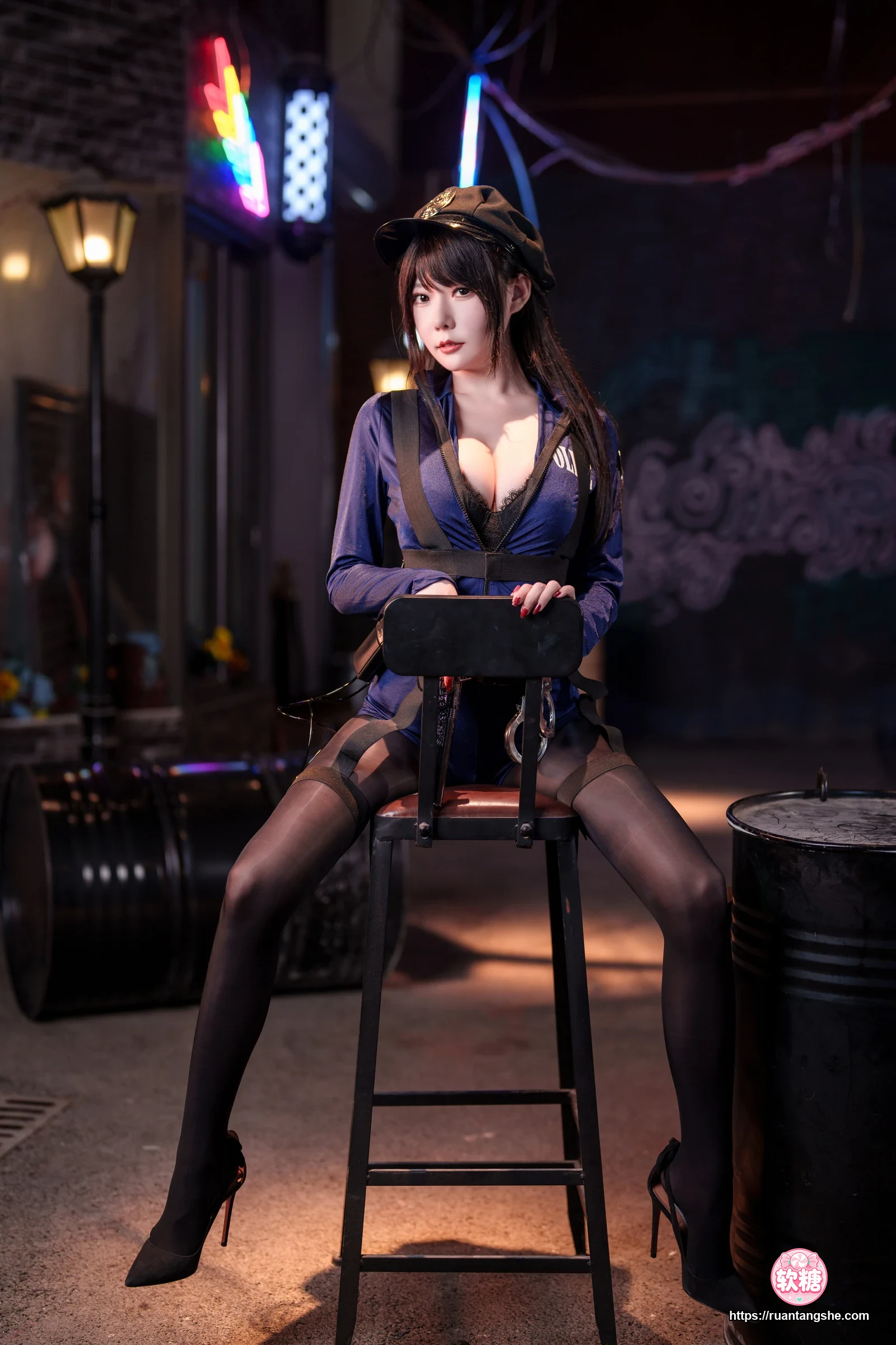 香草喵露露 香草喵露露 NO.053 - 十一月舰长 女警