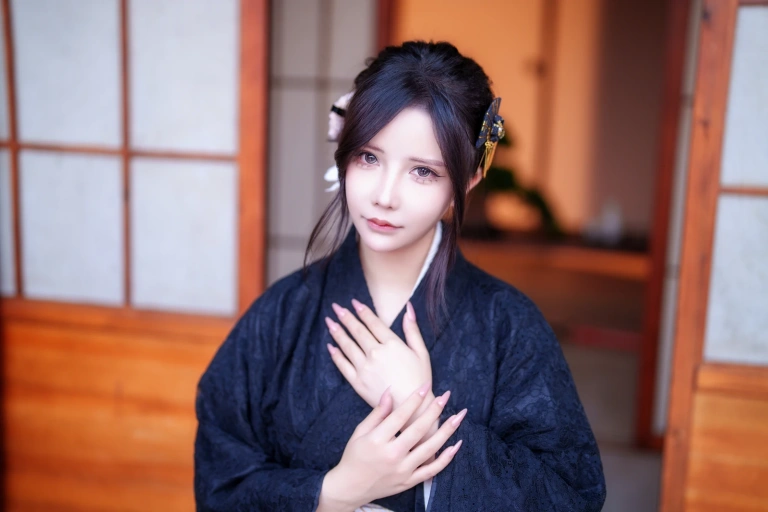 抱走莫子《未亡人太太》写真图集 65P+13V｜在线预览与图包下载