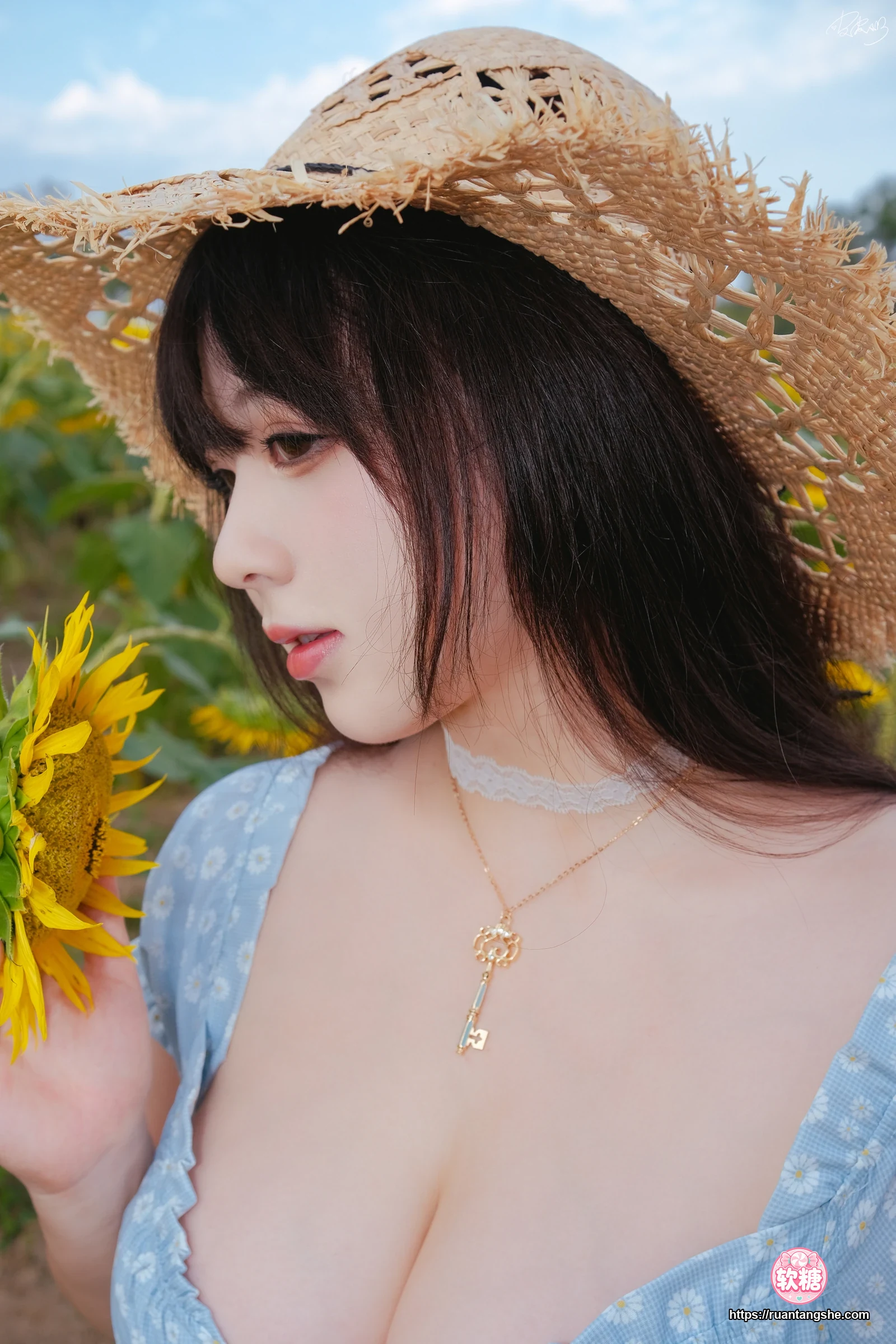 皮皮奶 皮皮奶 NO.054 - 彼女向日葵