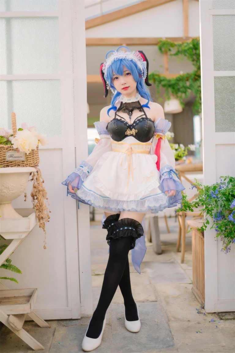 花铃《甘雨女仆》写真图集 41P｜在线预览与图包下载