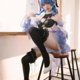 花铃《甘雨女仆》写真图集 41P｜在线预览与图包下载